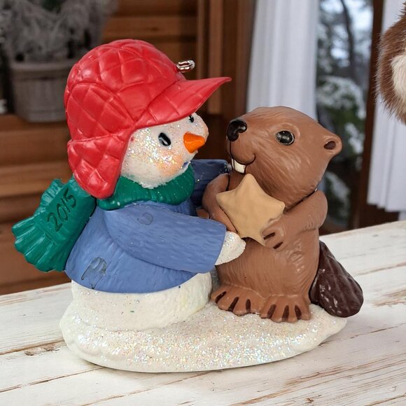 Hallmark Keepsake Snow Buddies Beaver 18th In Series Ornament 2015 - Picture 7 of 9
